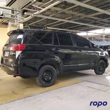 2019 Toyota Innova 2.8 E AT DSL 30T photo 4