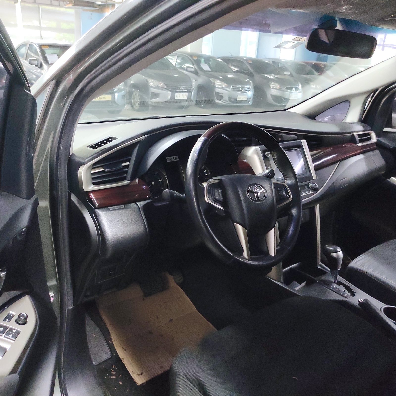 2019 Toyota Innova 2.8 G, A/T, DSL 48T photo 4