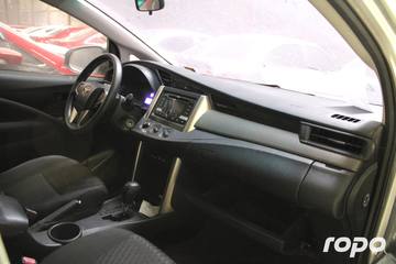 2019 TOYOTA - INNOVA, A/T DSL, 96T photo 5