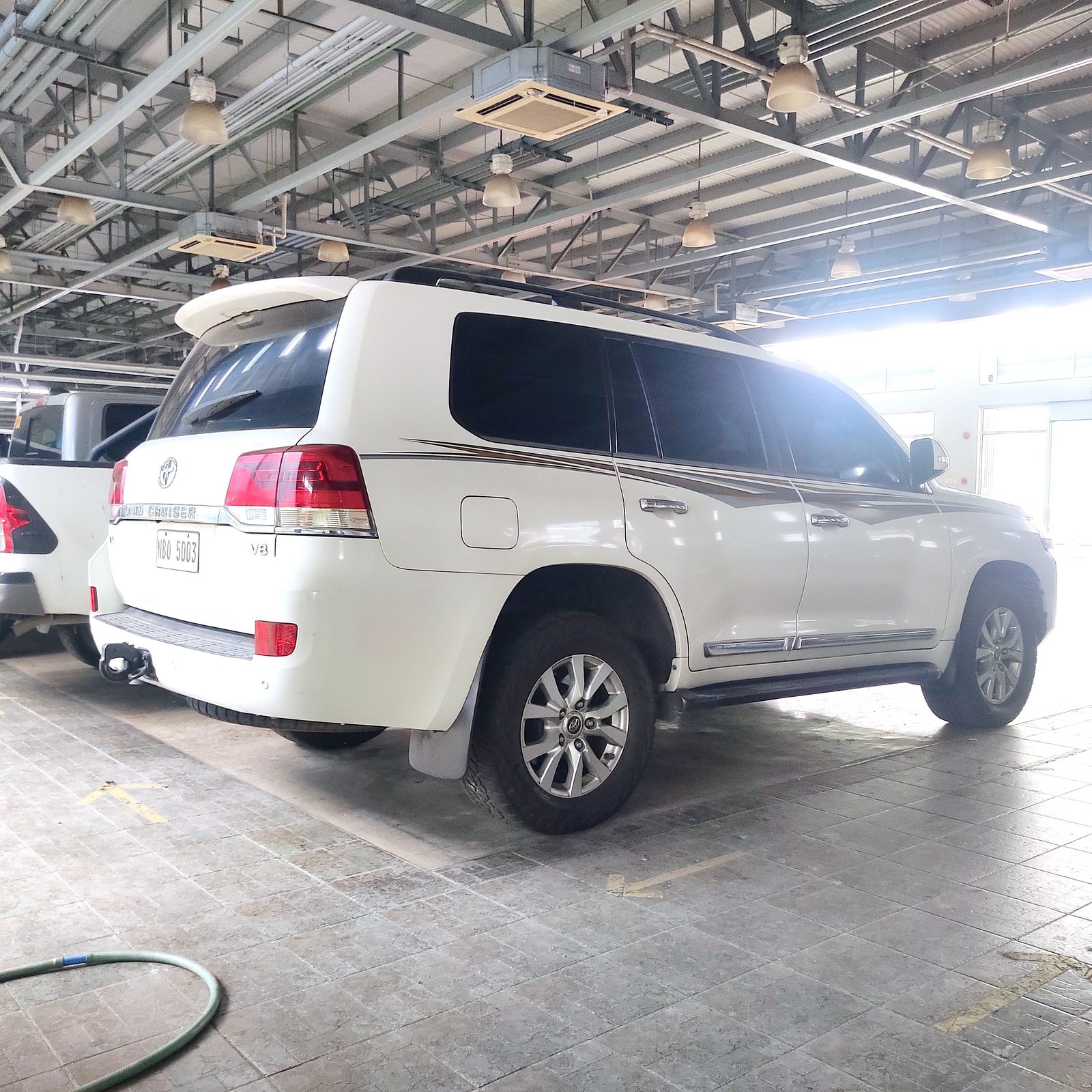 2019 Toyota Land Cruiser 200 V8 vx 4.5 AT dsl photo 4