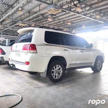 2019 Toyota Land Cruiser 200 V8 vx 4.5 AT dsl photo 4