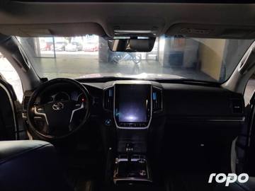 2019 Toyota Land Cruiser 200 V8 vx 4.5 AT dsl photo 13