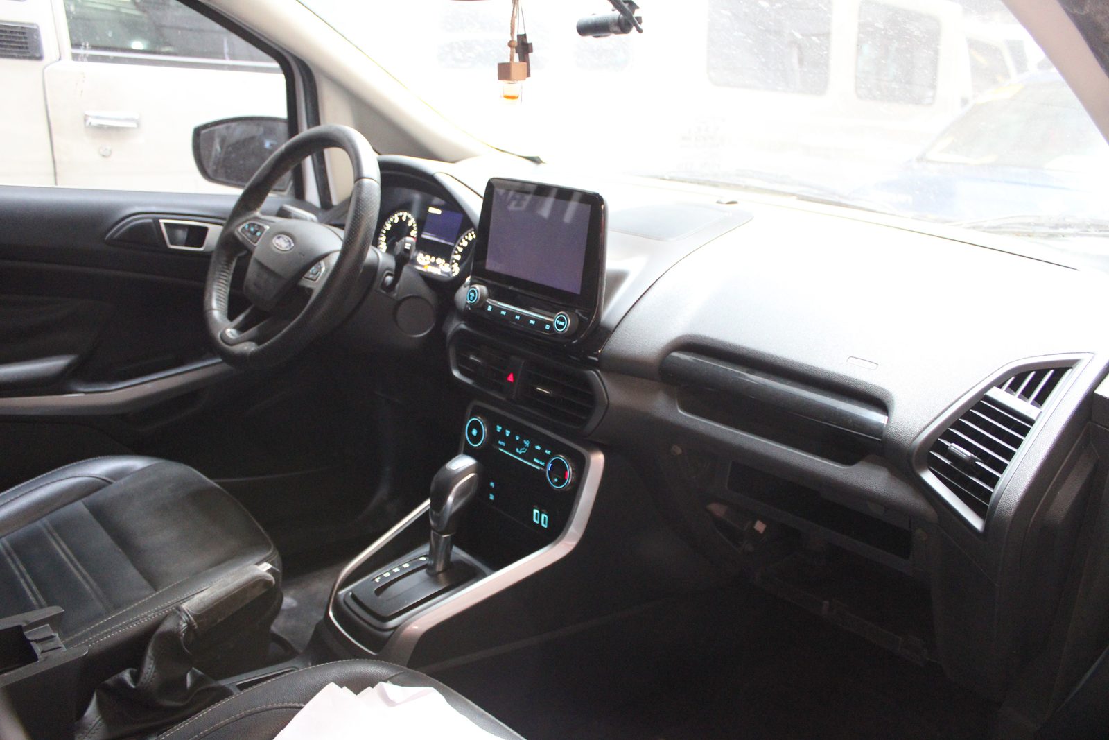 2020 Ford Ecosport 1.0 Titanium, A/T, GAS 76T photo 9