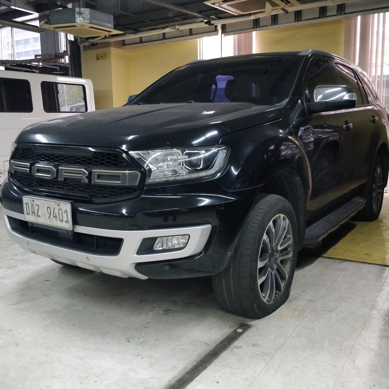 2020 Ford Everest Titanium Bi-Turbo 4x4 2.0L, AT, DSL 116T photo 4