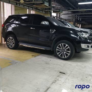 2020 Ford Everest Titanium Bi-Turbo 4x4 2.0L, AT, DSL 116T photo 6