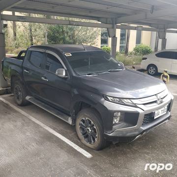 2020 Mitsubishi Strada GLS 4x4 2.4D, MT, DSL 127T photo 2