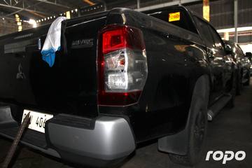 2020 Mitsubishi Strada GLX Plus 2.4L, MT, DSL 48T photo 4