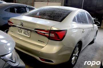 2020 Morris Garages MG 5, A/T, Gas, 70T photo 4