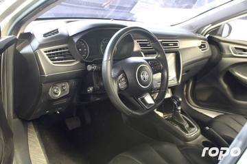 2020 Morris Garages MG 5, A/T, Gas, 70T photo 9