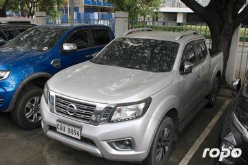 2020 Nissan Navara EL Calibre 4x2 2.5, AT, DSL 27T photo 1