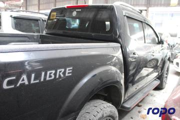 2020 Nissan Navara NP300 EL Calibre 4x2 2.5L, A/T, DSL - Upgraded 201T photo 5