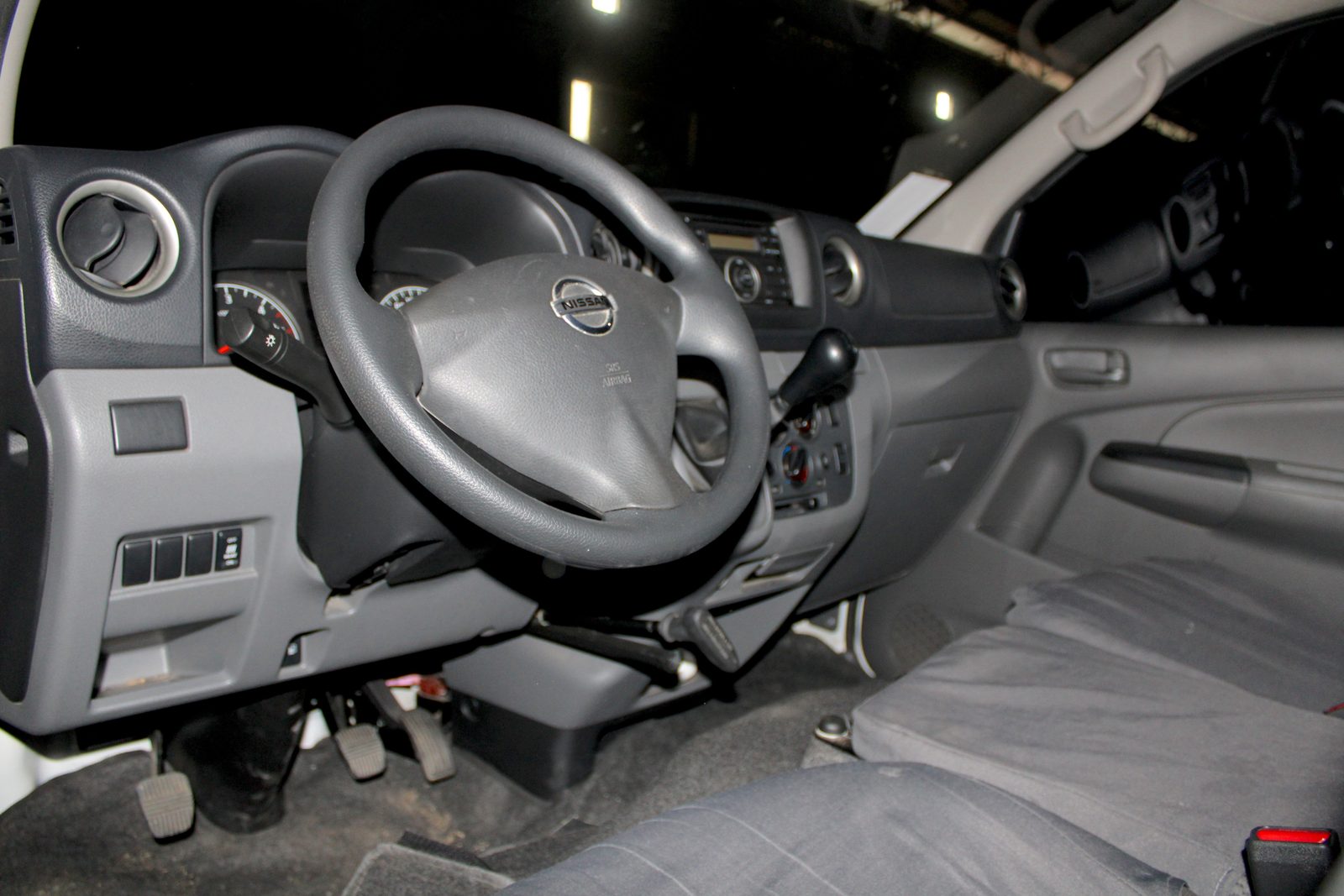 2020 NISSAN - NV350, M/T DIESEL, 46T photo 9