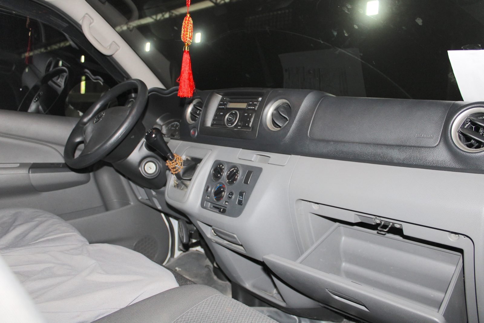 2020 NISSAN - NV350, M/T DIESEL, 53.5T photo 9