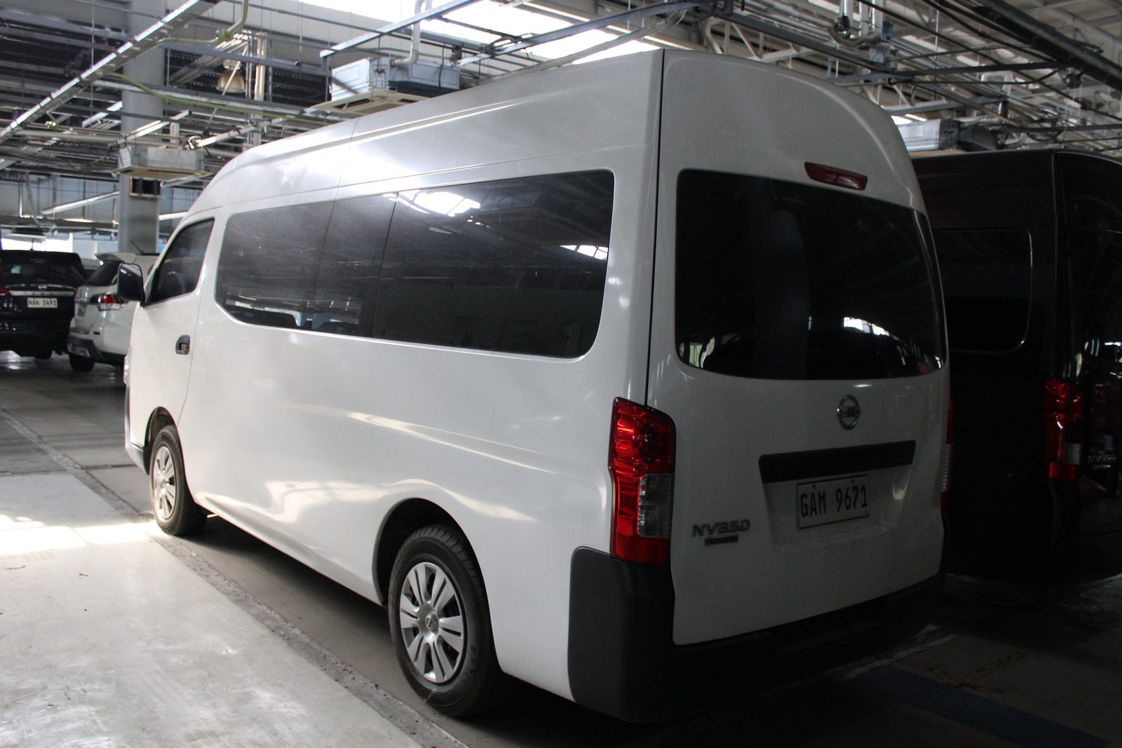 2020 Nissan NV350 Urvan Premium, M/T, DSL 32T photo 3