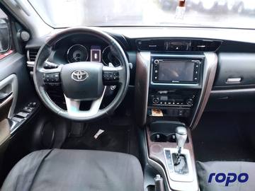 2020 Toyota Fortuner G 4x2 2.4L A/T DSL photo 5