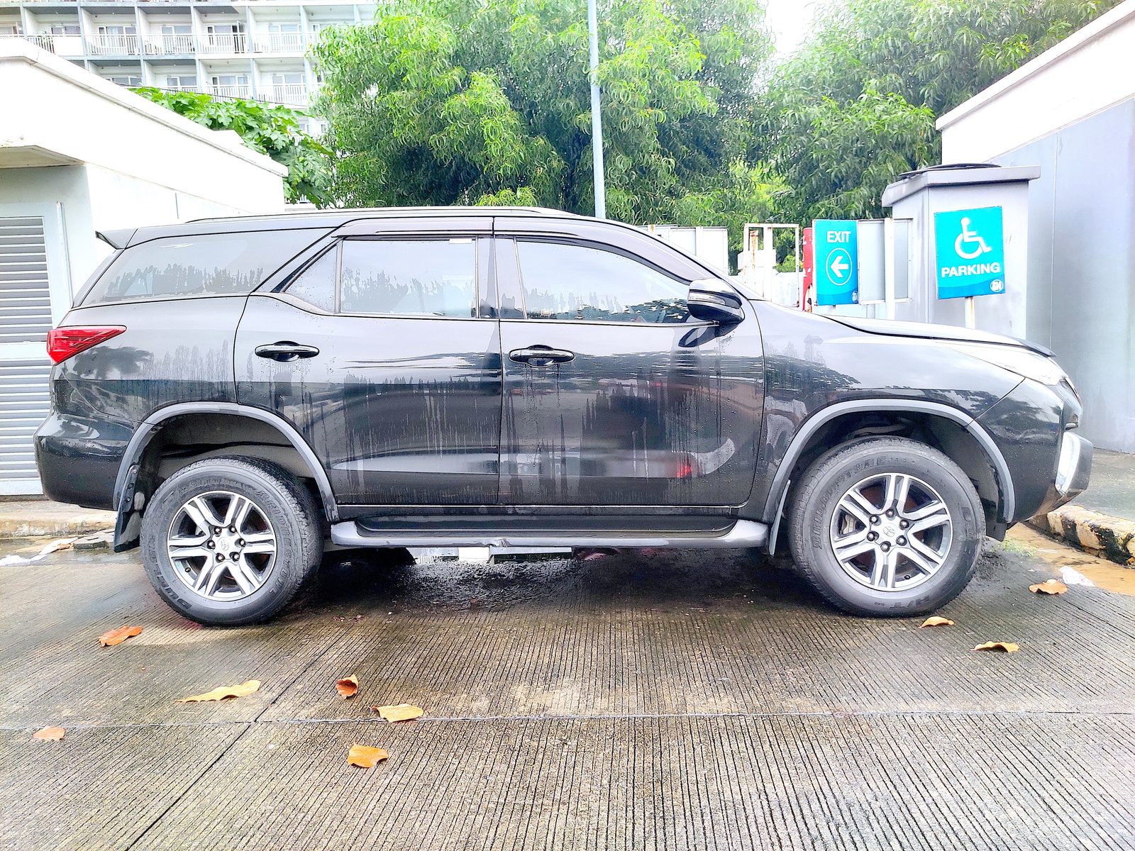 2020 Toyota Fortuner G 4x2 2.4L A/T DSL photo 7