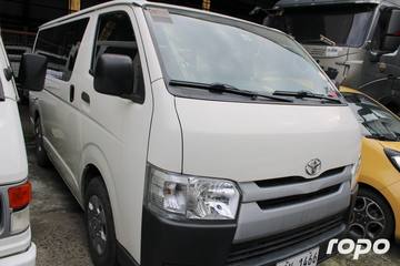 2020 Toyota Hiace Commuter 3.0L, MT, DSL 33T photo 2