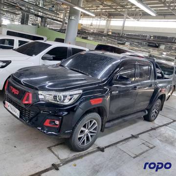 2020 Toyota Hilux Conquest 4x4 2.8L, M/T, DSL 50T photo 1