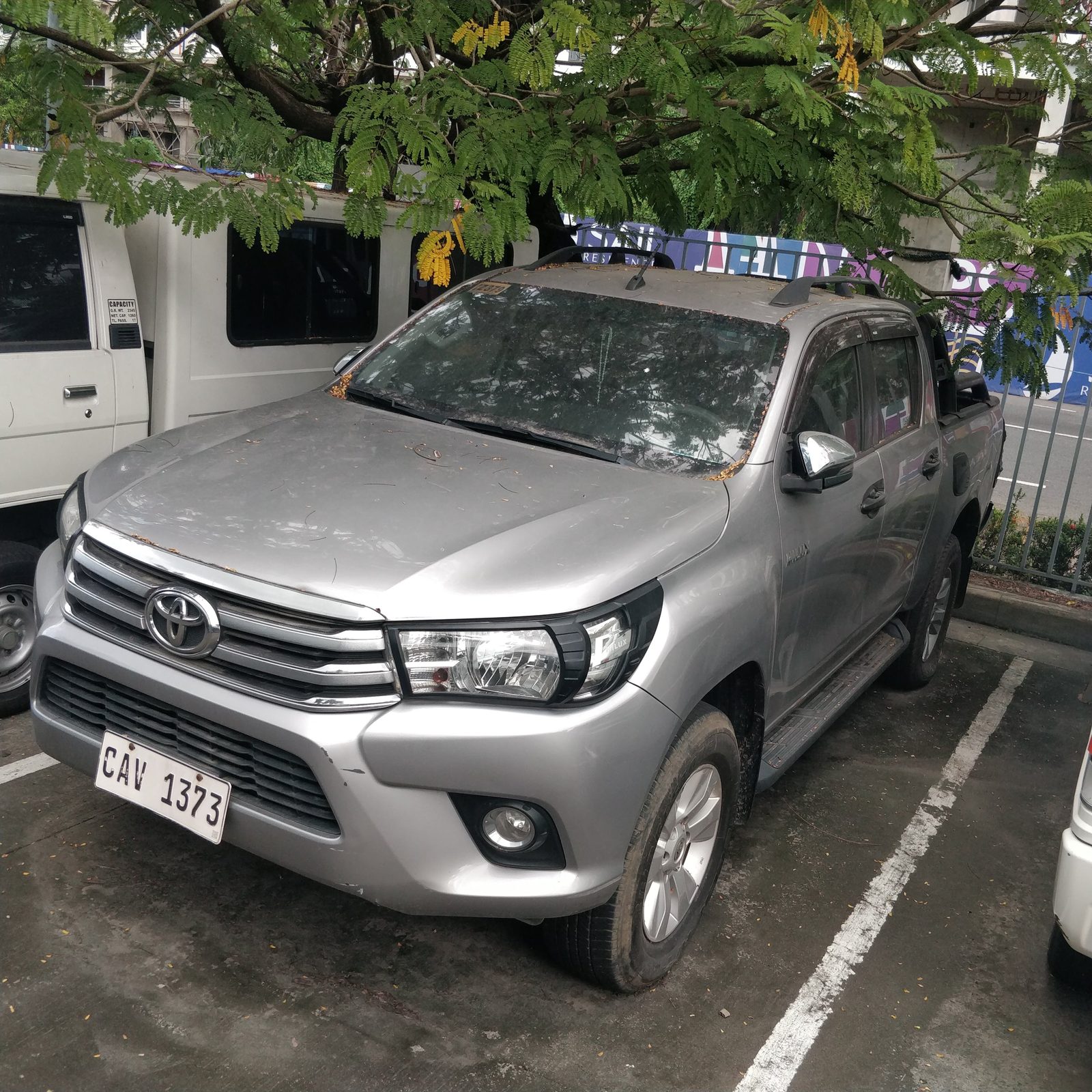 2020 Toyota Hilux G 4x2 2.4L, MT, DSL 97T