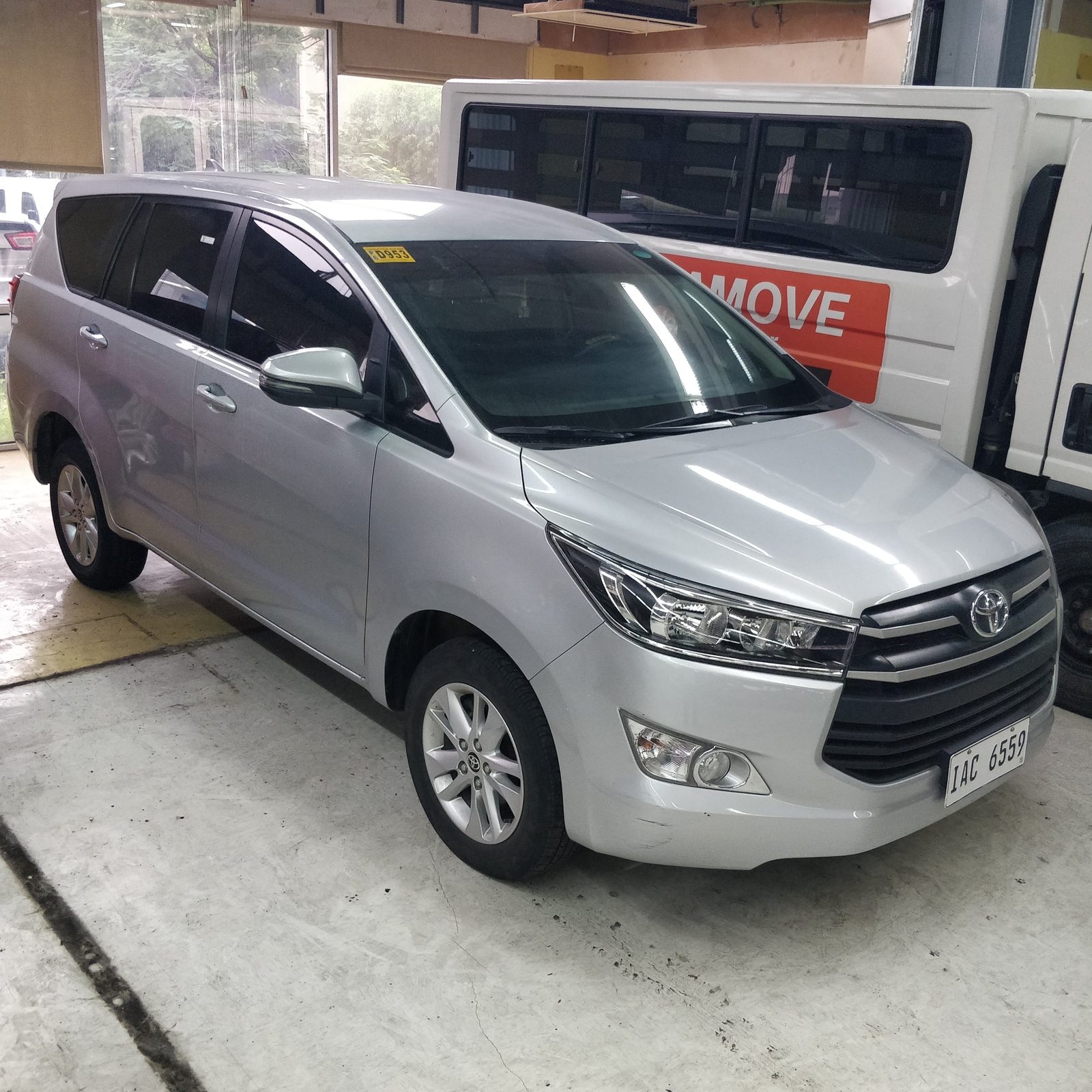2020 Toyota Innova 2.8 E, AT, DSL 28T photo 2