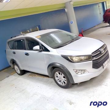 2020 Toyota Innova 2.8 E, M/T, DSL photo 2
