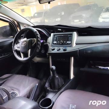 2020 Toyota Innova 2.8 E, M/T, DSL photo 3