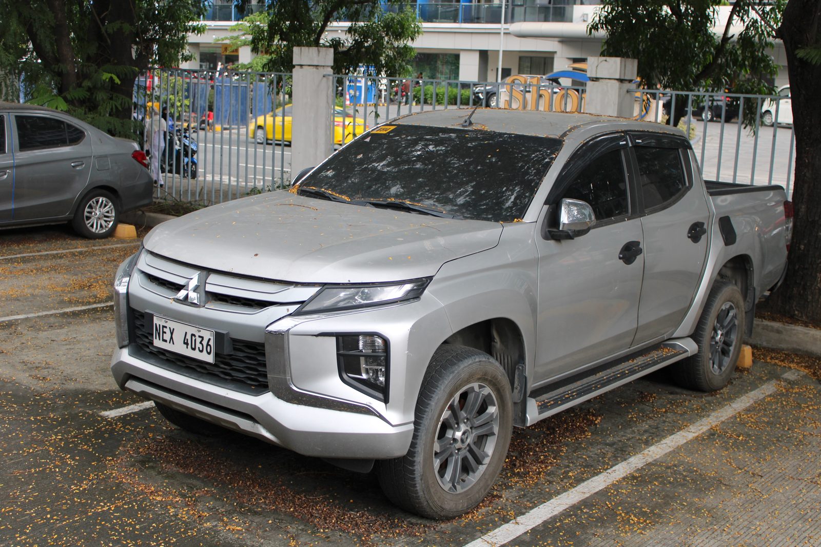 2021 Mitsubishi Strada GLS 2WD 2.4, AT, DSL 61T