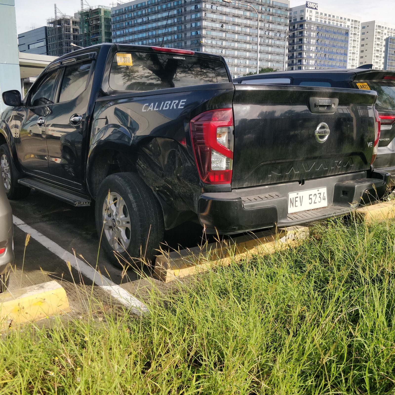 2021 Nissan Navara VE Calibre 4x2 2.5L, M/T, DSL 120T photo 5