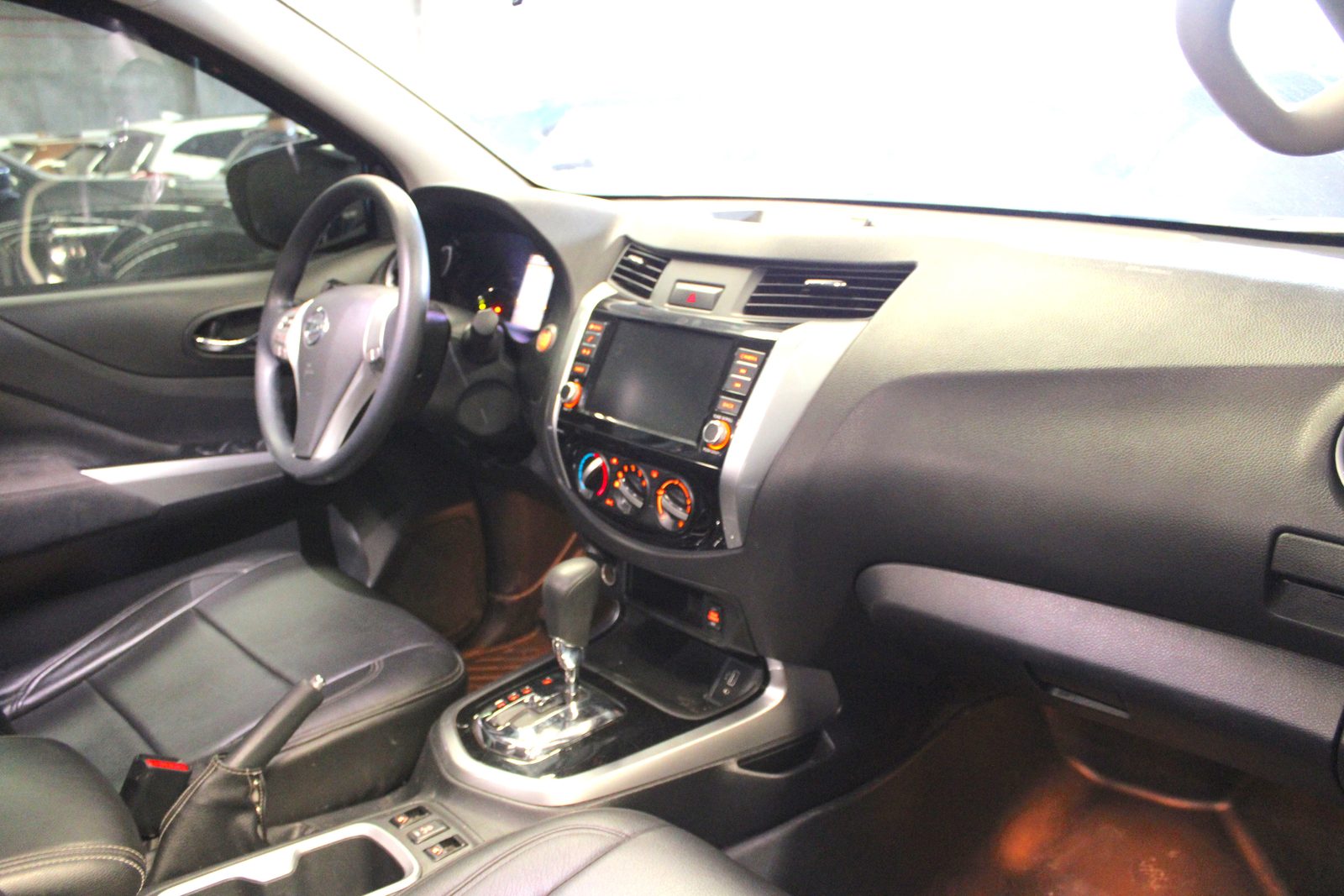 2021 NISSAN - TERRA, A/T DIESEL, 74T photo 9