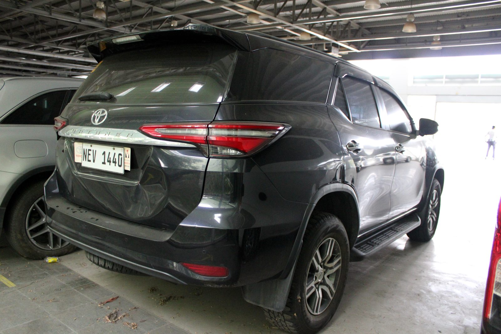 2021 Toyota Fortuner V 4x2 2.4L, AT, DSL 50T photo 6
