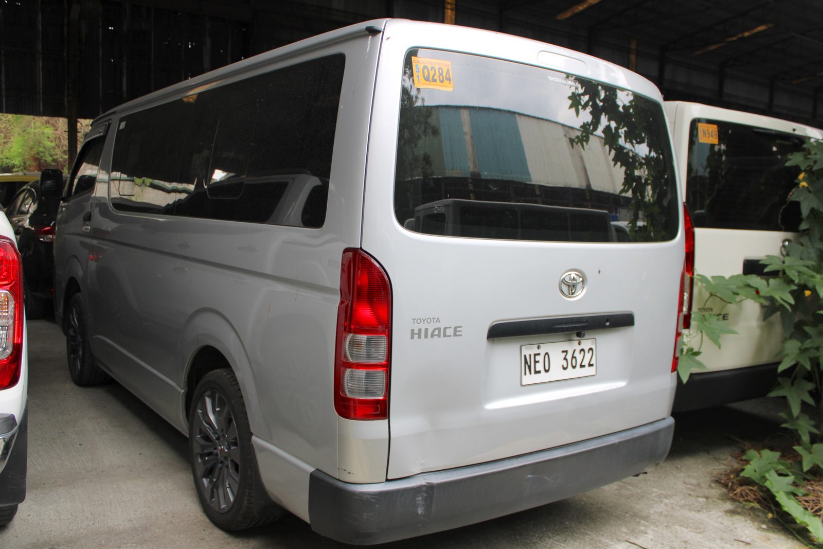 2021 Toyota Hiace Commuter 3.0L, M/T, DSL 55T photo 3