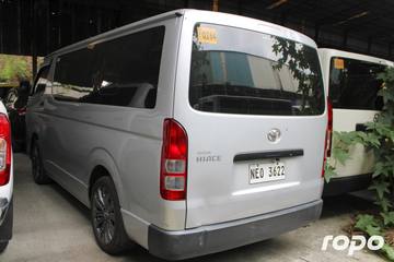 2021 Toyota Hiace Commuter 3.0L, M/T, DSL 55T photo 3