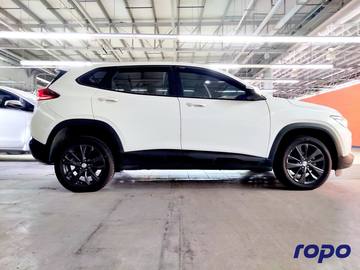 2022 Chevrolet Tracker 1.0 LS photo 3