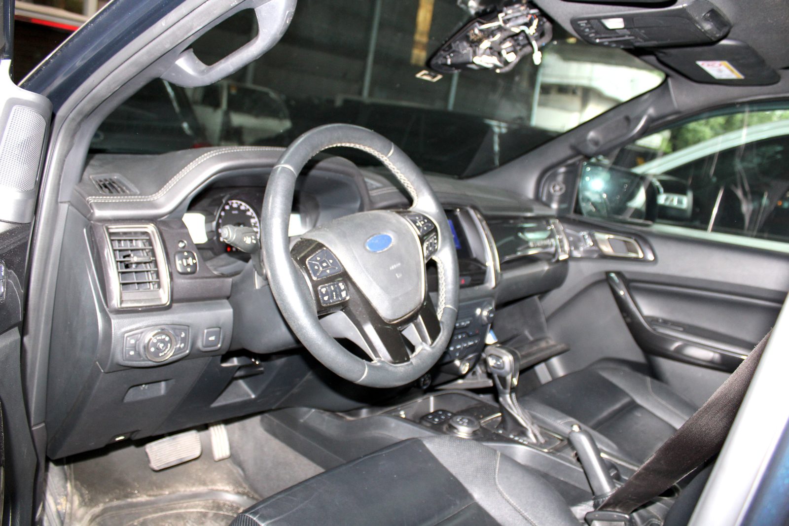 2022 Ford Everest 2.0 Bi-Turbo Titanium 4x4, AT, DSL 26T photo 7