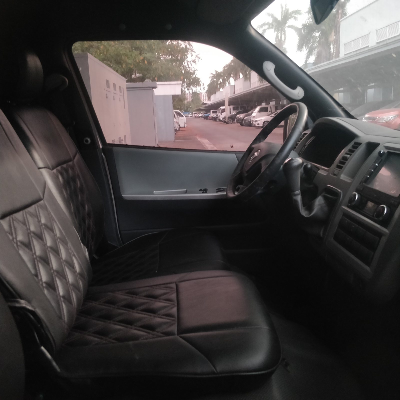2022 Foton Traveller XL 19-Str 2.8, MT, DSL 10T photo 5