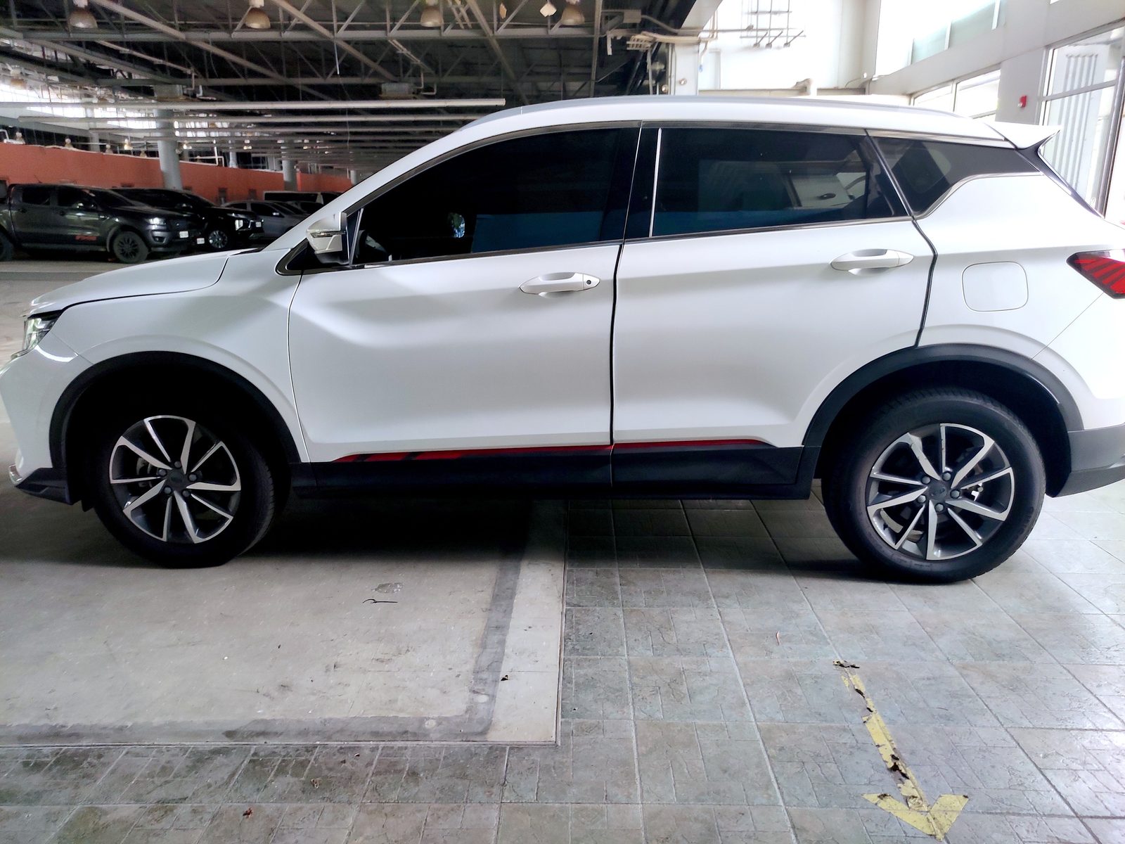 2022 Geely Coolray Comfort SE SX11 photo 4