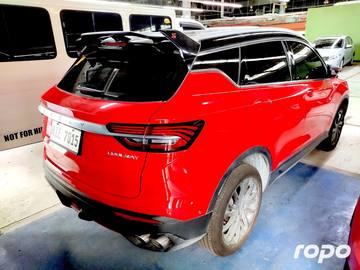 2022 Geely Coolray Sport SE 1.5 A/T photo 3