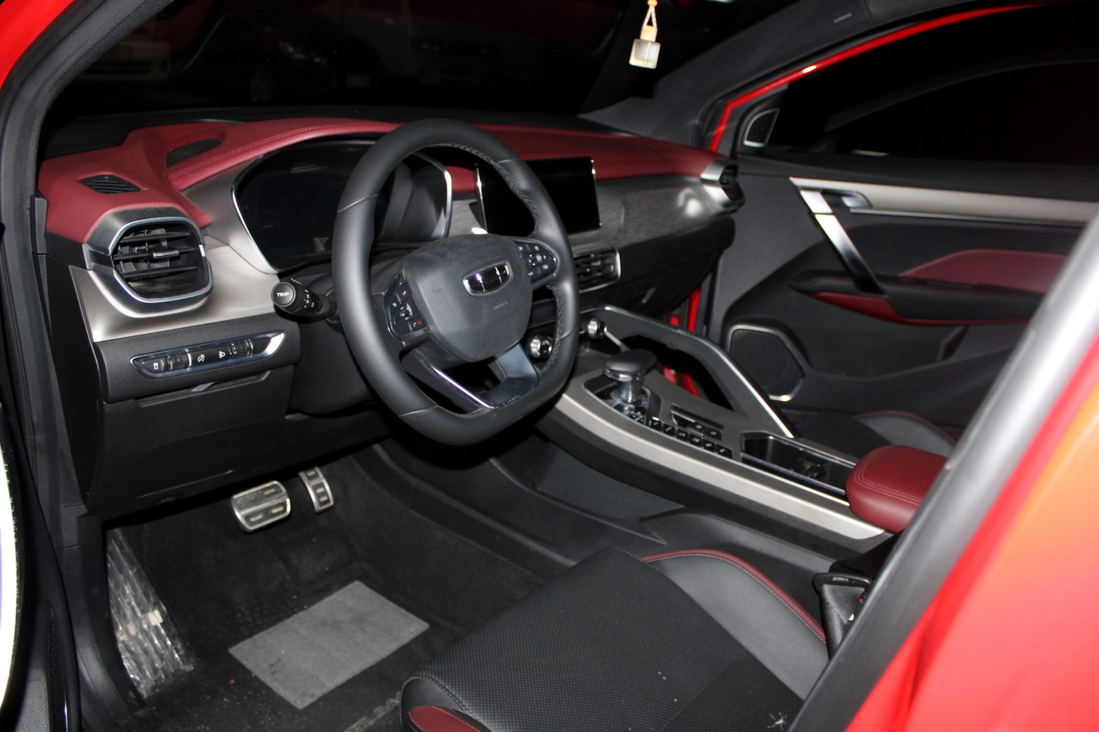 2022 Geely Coolray Sport SE 1.5L, AT, Gas 17T photo 10