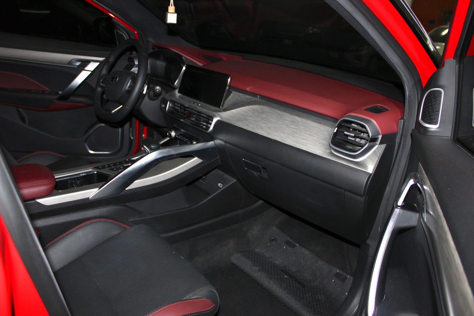 2022 Geely Coolray Sport SE 1.5L, AT, Gas 17T photo 11
