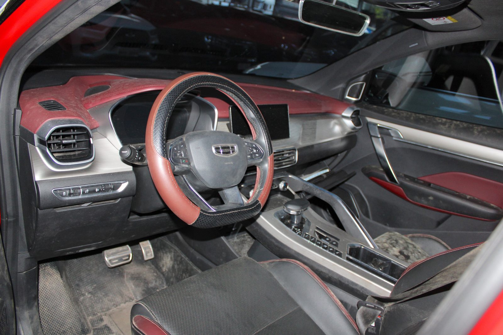 2022 Geely Coolray Sport SE 1.5L, AT, GAS	33T photo 8