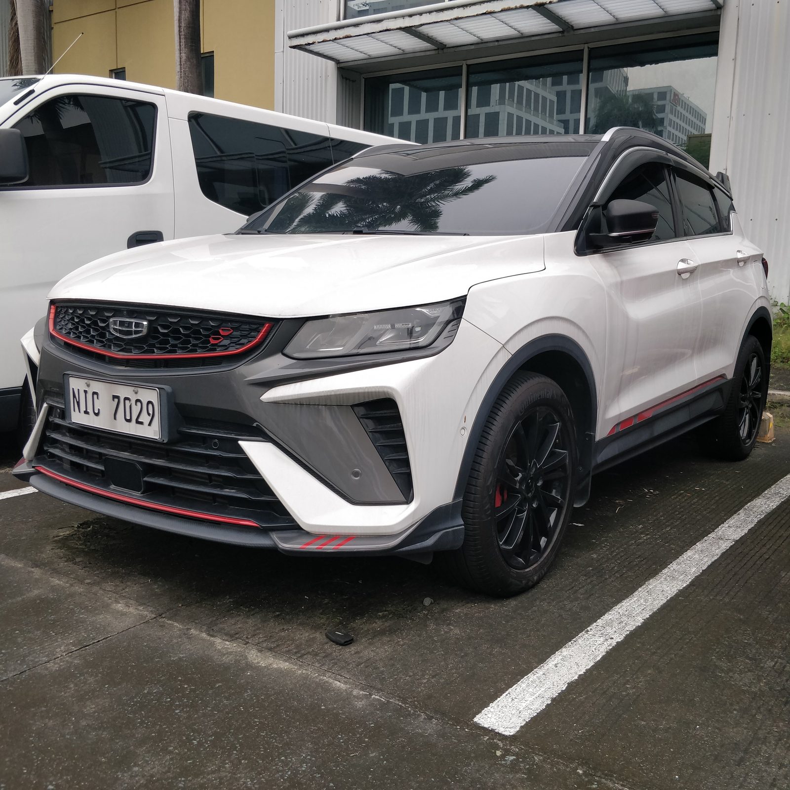 2022 Geely Coolray Sport SE 1.5L AT Gas 7T photo 4