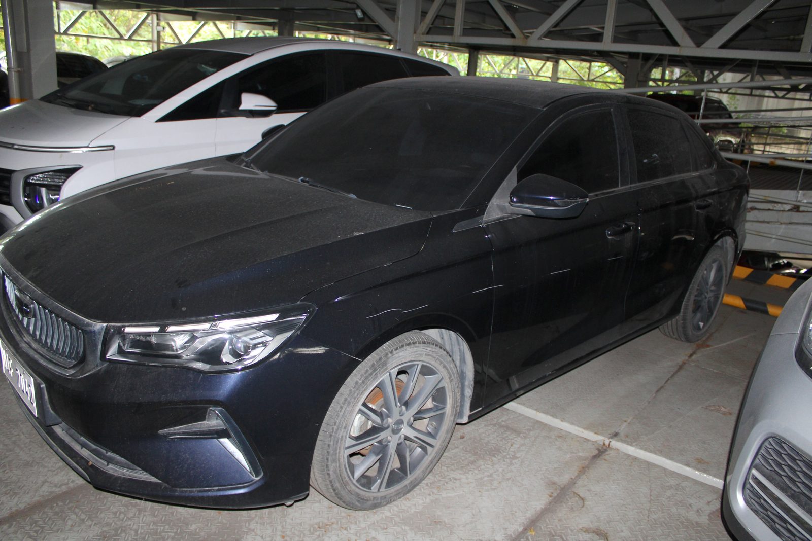 2022 Geely Emgrand Premium 1.5L, AT, Gas 41T photo 4
