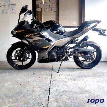 2022 Kawasaki Ninja 400 EX400G photo 1