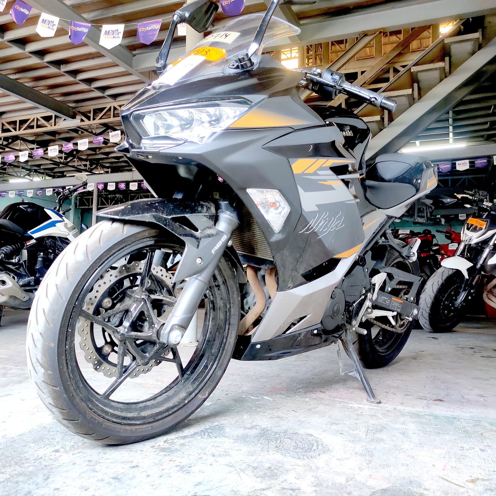 2022 Kawasaki Ninja 400 EX400G photo 4