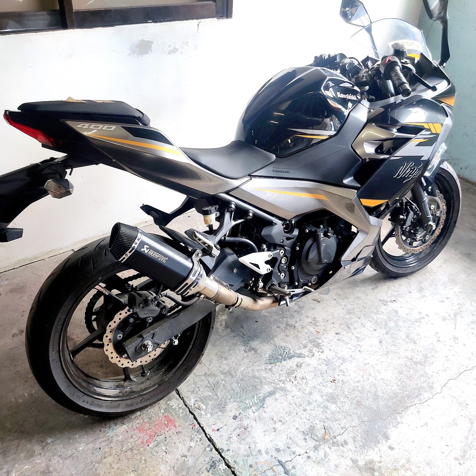 2022 Kawasaki Ninja 400 EX400G photo 5