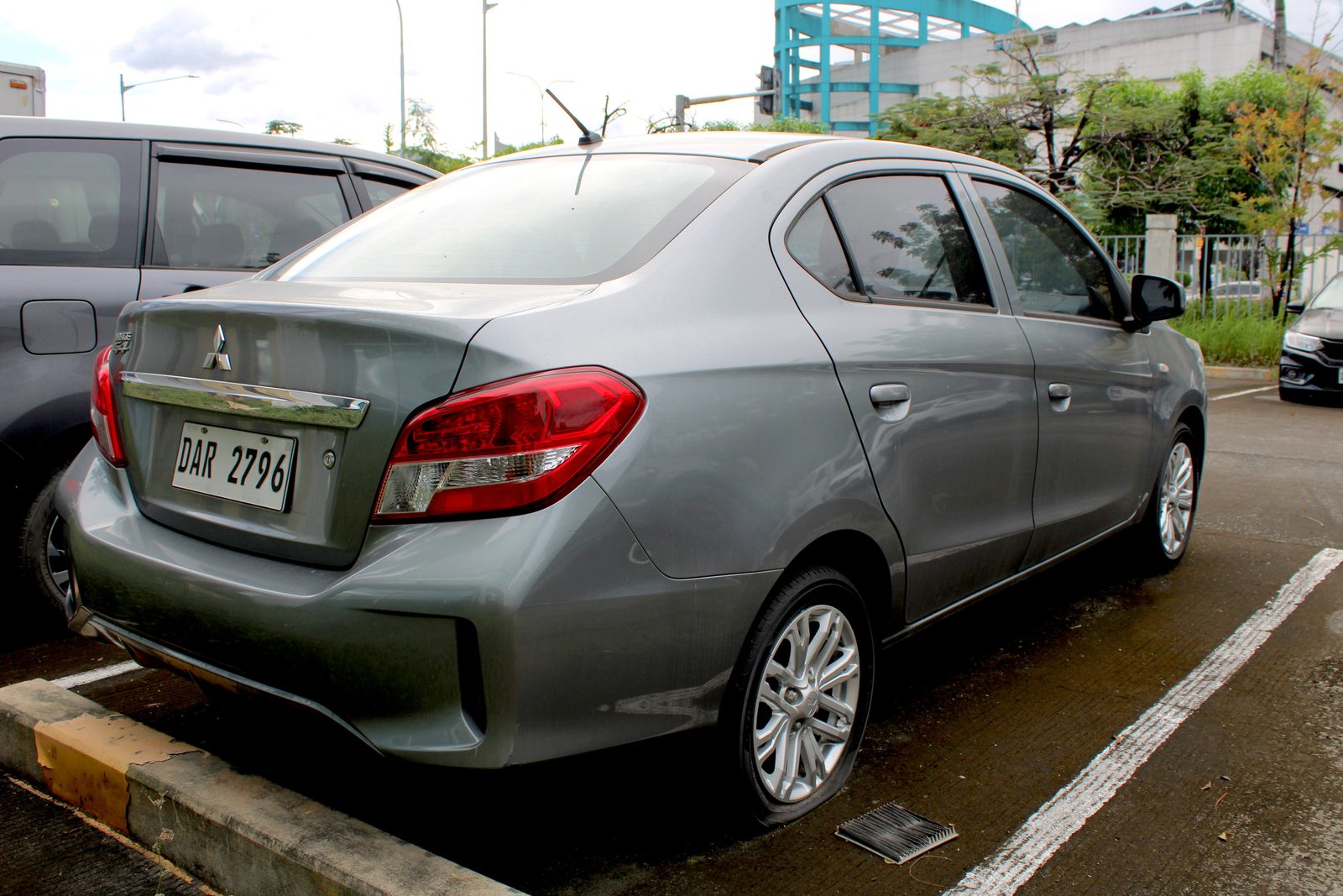 2022 Mitsubishi Mirage G4 GLX, AT, GAS, 5T photo 6