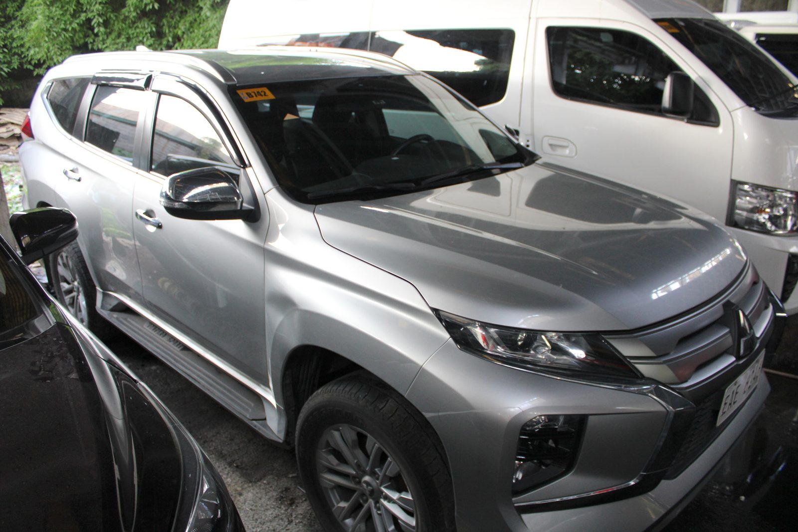 2022 Mitsubishi Montero Sport GLX 4x2 2.4D, MT, DSL 69T photo 2
