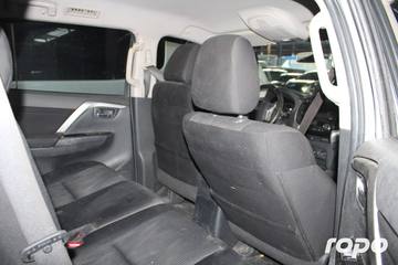 2022 Mitsubishi Montero Sport GLX 4x2 2.4D, MT, DSL 69T photo 9