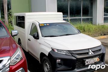 2022 Mitsubishi Strada C/C w/ FB Body Dual A/C, M/T, DSL 65T photo 2