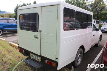 2022 Mitsubishi Strada C/C w/ FB Body Dual A/C, M/T, DSL 65T photo 10